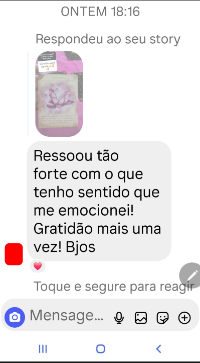 Print de depoimento de cliente emocionada com o atendimento